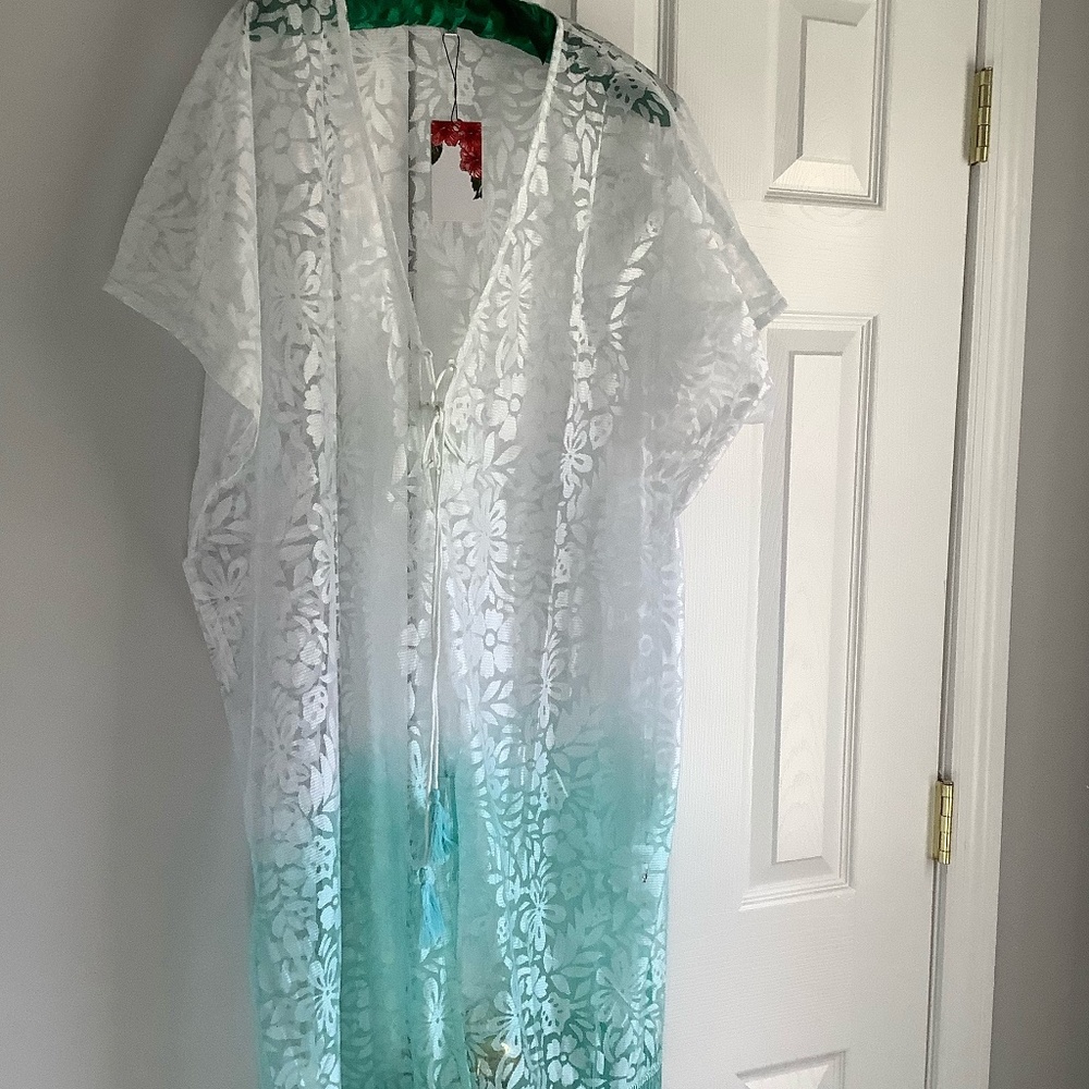 Beach coverup NWT VACATION CRUISE WEAR SUMMER
